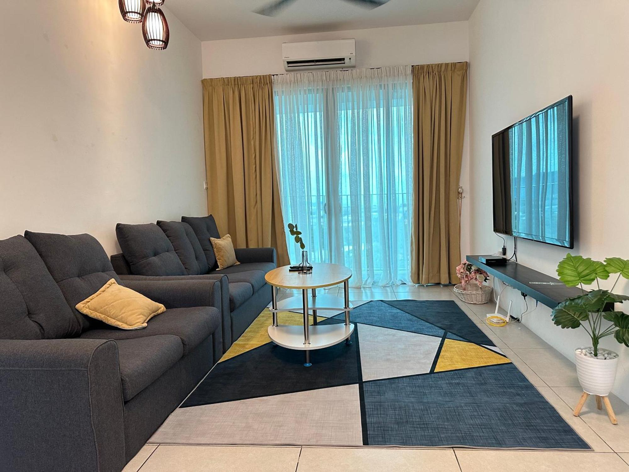 Apartment 3b2r Meritus Residensi *